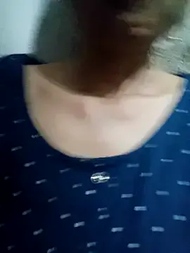 seraphine23 – webcam model profile photo Image 9