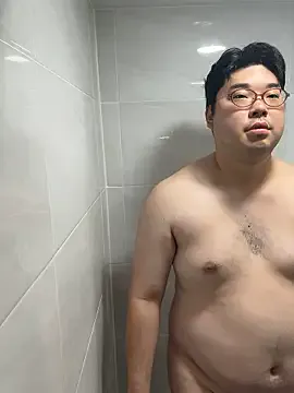 trainwithme – webcam model profile photo Image 2