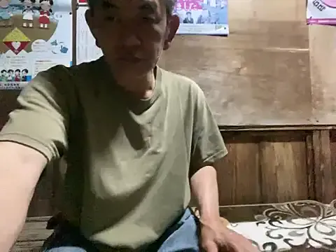 Queen_Daisy – webcam model profile photo Image 7