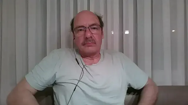 NANA_7 – webcam model profile photo Image 3