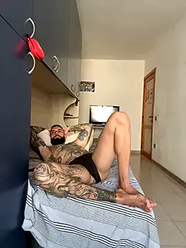 Megu_Melon – webcam model profile photo Image 6