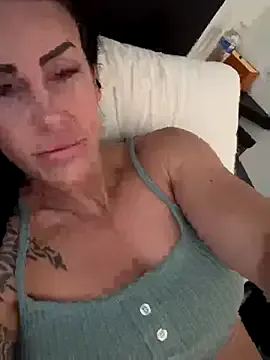 FrauMueller – webcam model profile photo Image 7