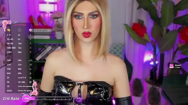 LushianaFitness – webcam model profile photo Image 12