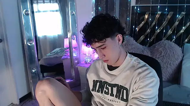 Mr_Genghis_Khan – webcam model profile photo Image 14