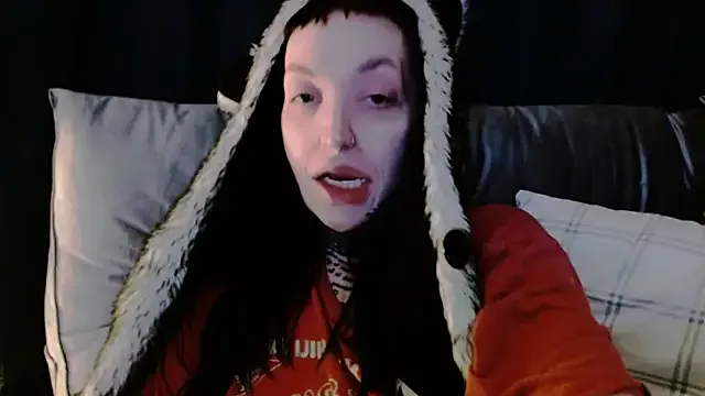 gothicslut666 Image 12