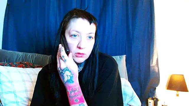 gothicslut666 Image 15