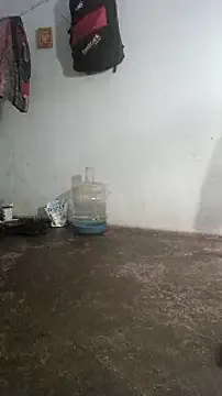 roouse – webcam model profile photo Image 17