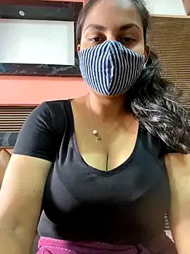 nathi_poyo – webcam model profile photo Image 11