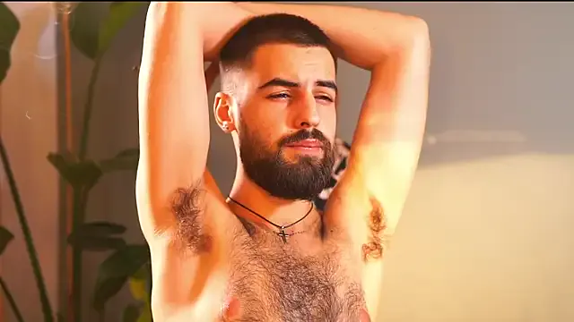  – webcam model profile photo Image 15