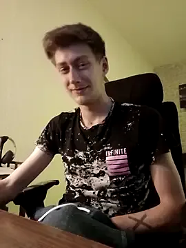 maataaan – webcam model profile photo Image 12