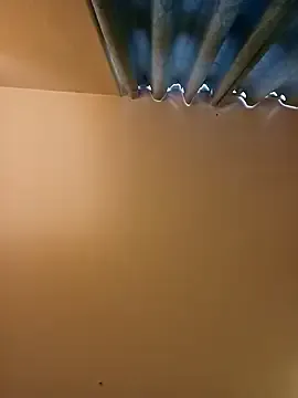 maataaan – webcam model profile photo Image 14