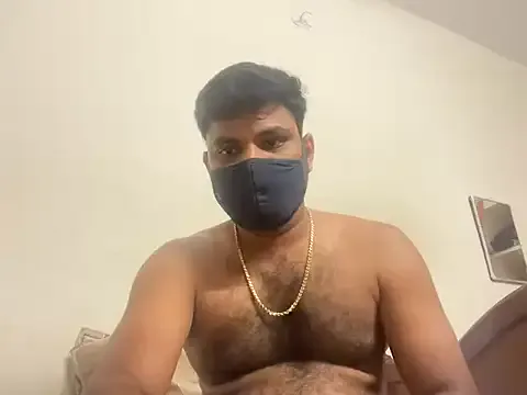 PumaShyXD – webcam model profile photo Image 2