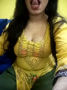 Nonchan_ – webcam model profile photo Image 10