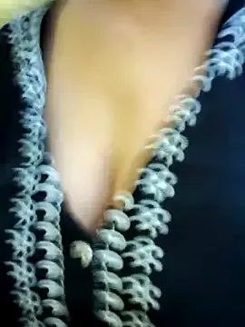 Nonchan_ – webcam model profile photo Image 6