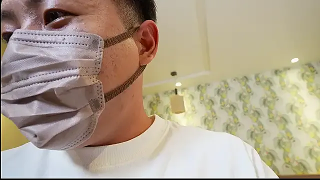 EmaSalis – webcam model profile photo Image 14