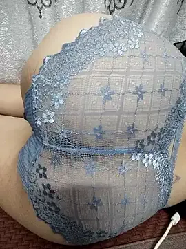 seraphine23 – webcam model profile photo Image 13