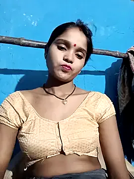  – webcam model profile photo Image 2