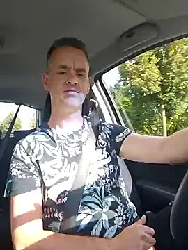 PumaShyXD – webcam model profile photo Image 15