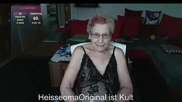  – webcam model profile photo Image 15