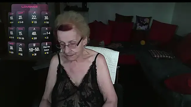  – webcam model profile photo Image 3