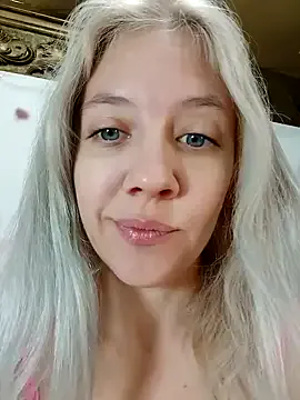 rubywithpearls – webcam model profile photo Image 18
