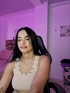 MARIAo0 – webcam model profile photo Image 3