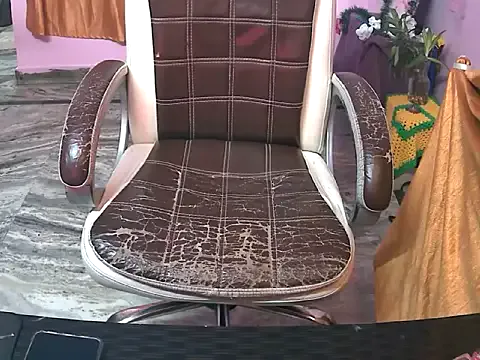 Nonchan_ – webcam model profile photo Image 9