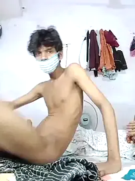 FroggyAnna – webcam model profile photo Image 5