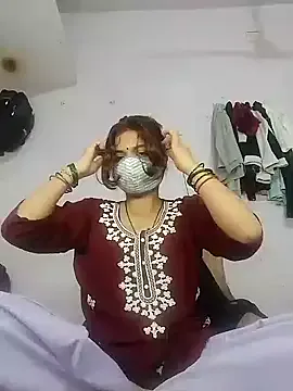 FroggyAnna – webcam model profile photo Image 7