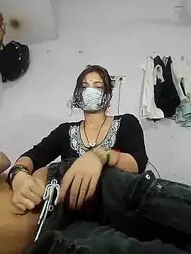 FroggyAnna – webcam model profile photo Image 8