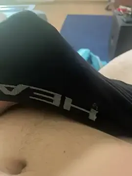 roouse – webcam model profile photo Image 3