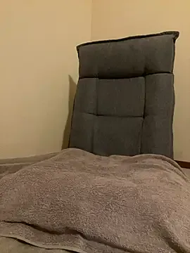 LiliBanger – webcam model profile photo Image 4