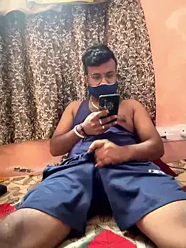 maataaan – webcam model profile photo Image 13