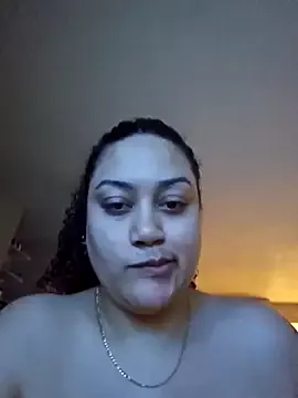 roouse – webcam model profile photo Image 19