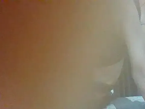 Mia--meow – webcam model profile photo Image 5