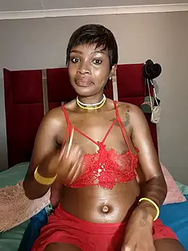 LeaLyenn – webcam model profile photo Image 19