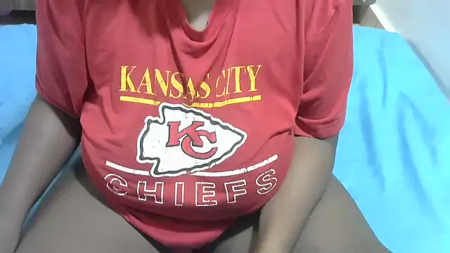 Megu_Melon – webcam model profile photo Image 10