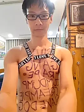 fresh_b1ood – webcam model profile photo Image 4