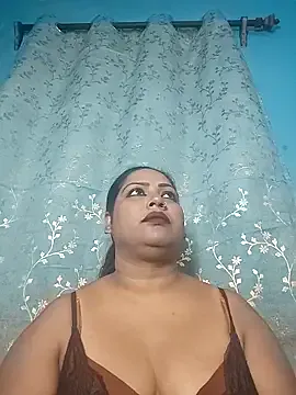 Megu_Melon – webcam model profile photo Image 15