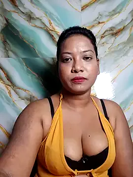 alicee16 – webcam model profile photo Image 12