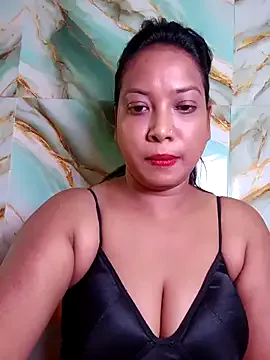 alicee16 – webcam model profile photo Image 13
