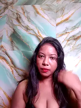 alicee16 – webcam model profile photo Image 14