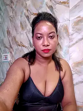 alicee16 – webcam model profile photo Image 18