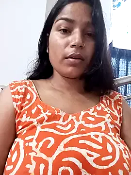 – webcam model profile photo Image 3
