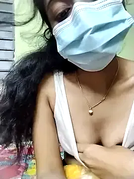 Awesomelusty – webcam model profile photo Image 3