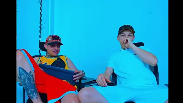 Nonchan_ – webcam model profile photo Image 10