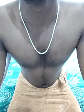 roouse – webcam model profile photo Image 13