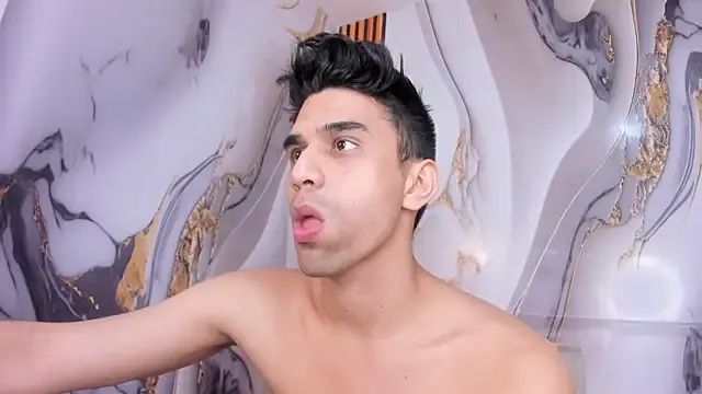 ArieliciousXXX – webcam model profile photo Image 14