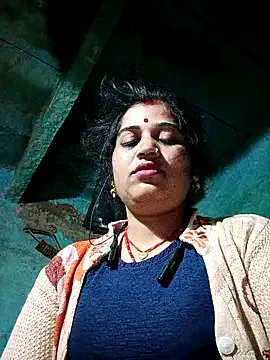 MinervaShetrawski – webcam model profile photo Image 4