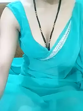  – webcam model profile photo Image 8